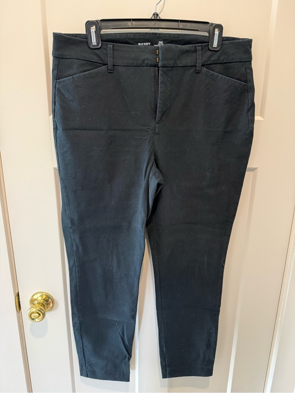 Old Navy Black Skinny Ankle Pants